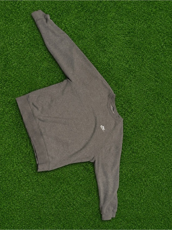 Nike Other - Gray medium Nike sweater